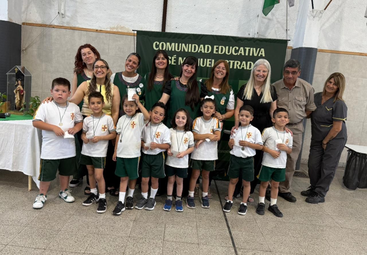 Egresados Sala Violeta